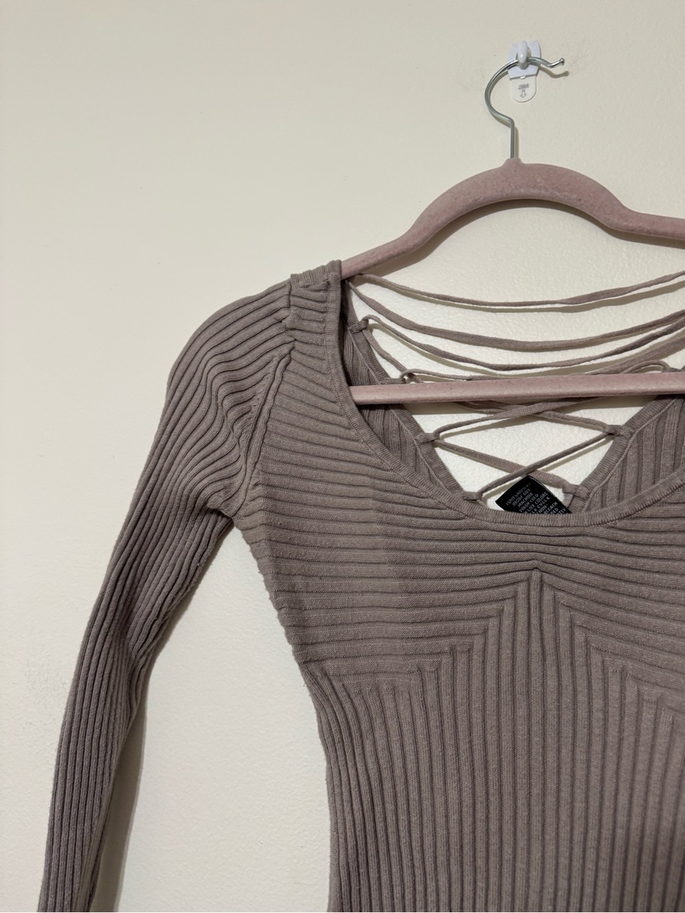 Y2K Moda International Ribbed Cross Back Sweater - Picture 2 of 4